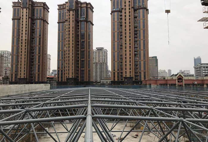 溧阳螺栓球网架结构